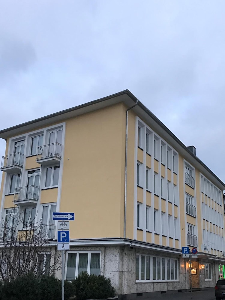 Parkhotel Friedrichstrasse 1/42