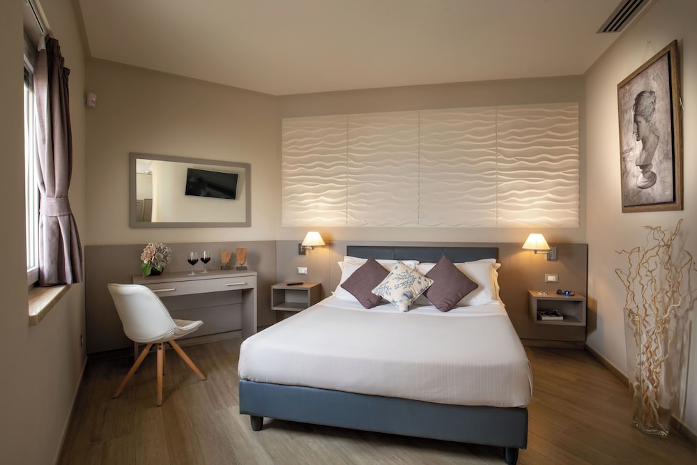 Junior Suite, Queen Bed, Sea View, Terrace