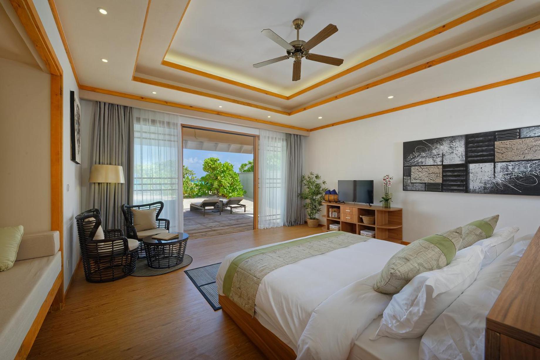 BEACH VILLA - Transfer Excluded