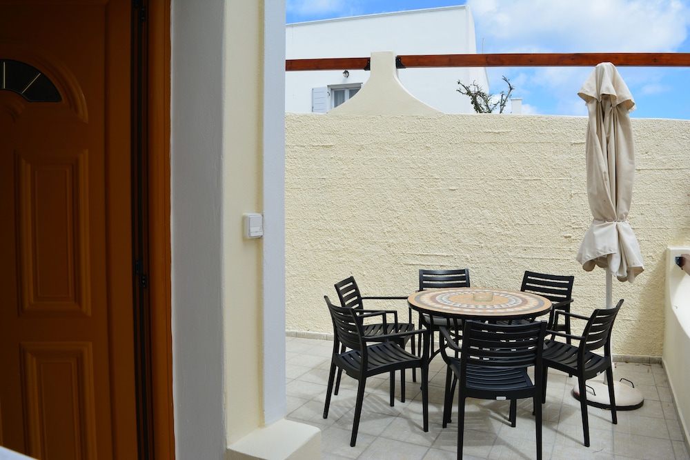 Anemomilos Suites 32/46
