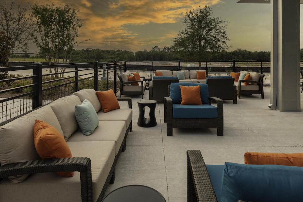 Hyatt House The Woodlands-Shenandoah 30/47
