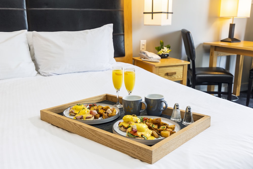 Brentwood Bay Lodge Spa 49/64
