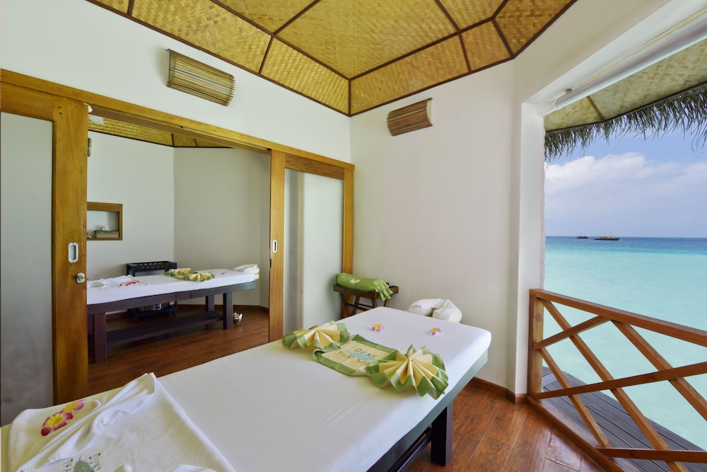Safari Island Resort 18/58