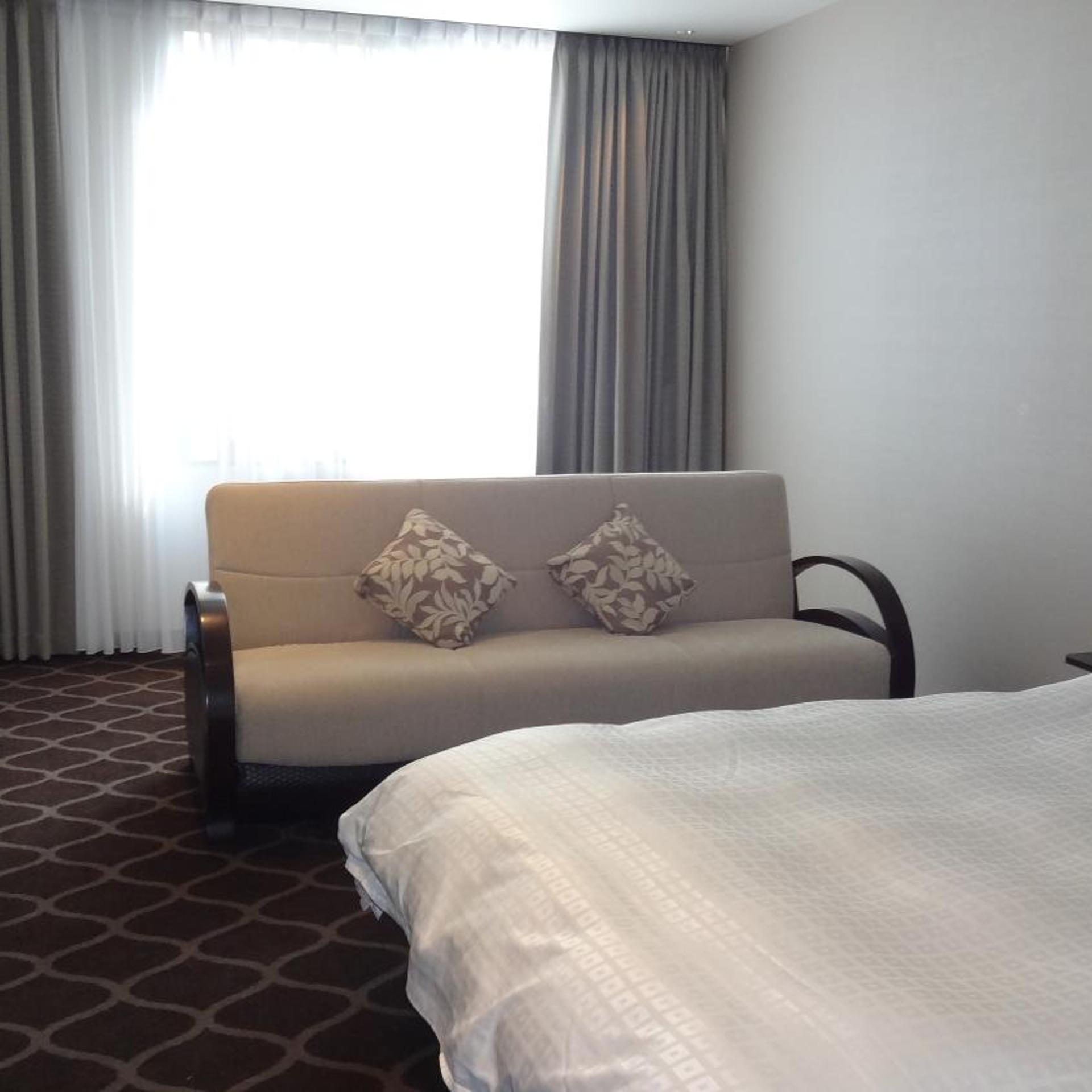 Premium, Double Bed, Sofa, Low Floor