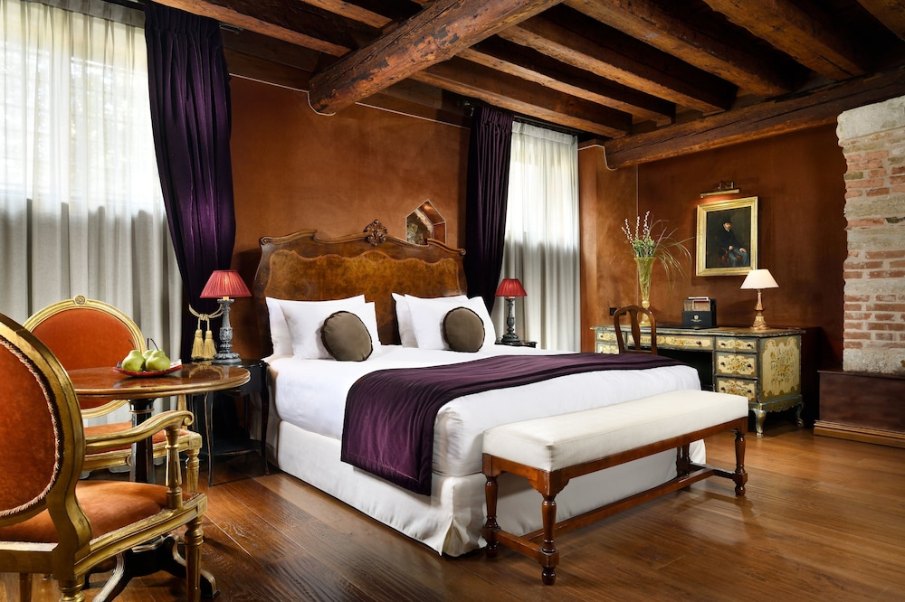 CLASSIC, DOUBLE BED