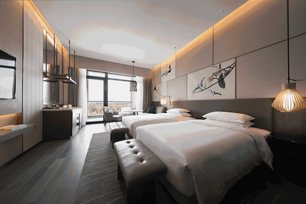 Family, King Bed