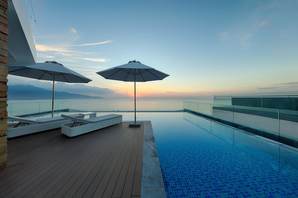 Parosand Danang Hotel 158/161