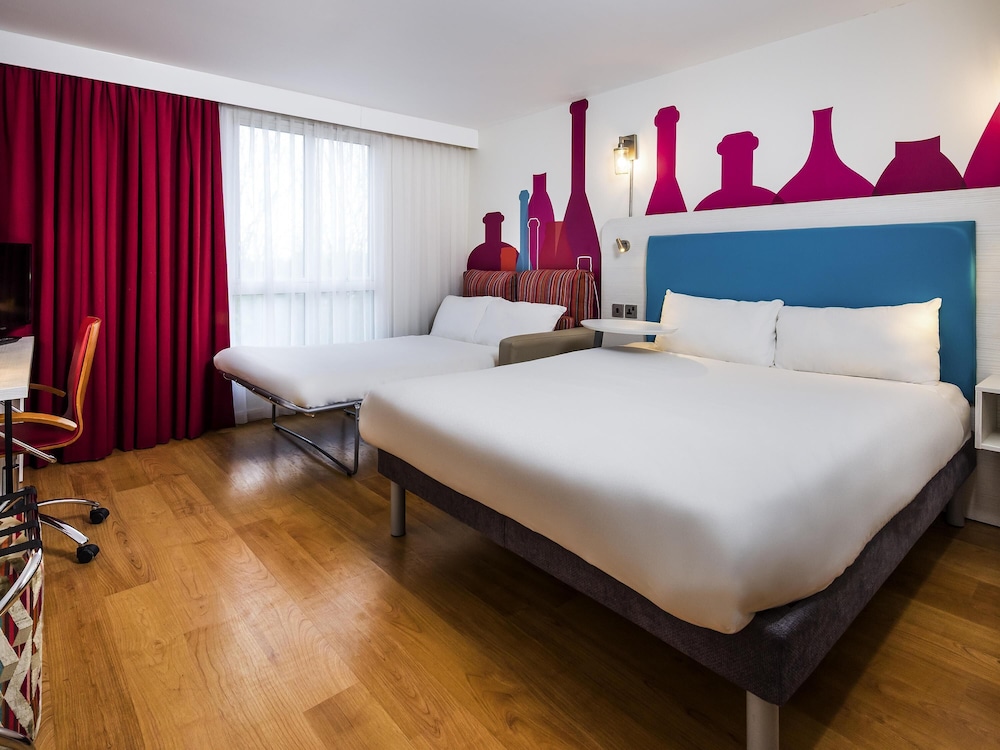 Ibis Styles Barnsley 18/50