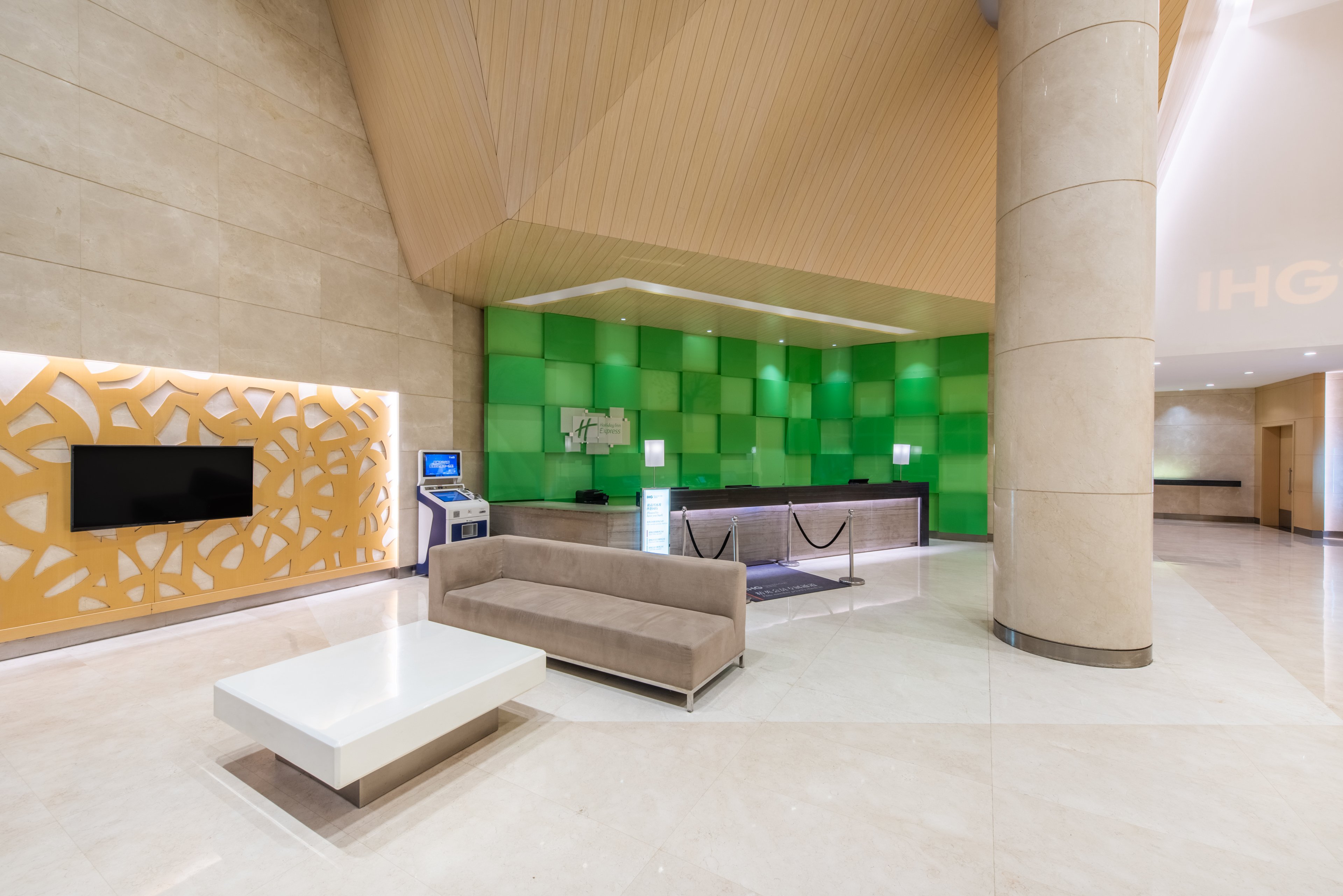 Holiday Inn Express Zhengzhou Airport 28/50