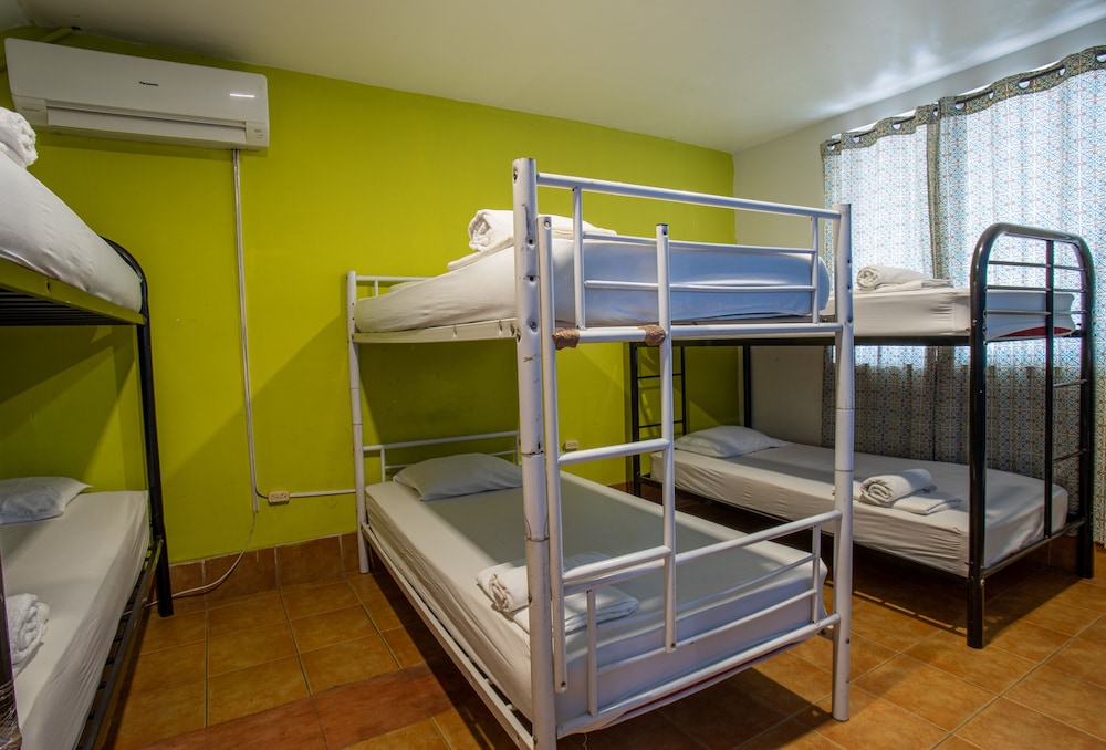 Hostal Casa 33 16/44