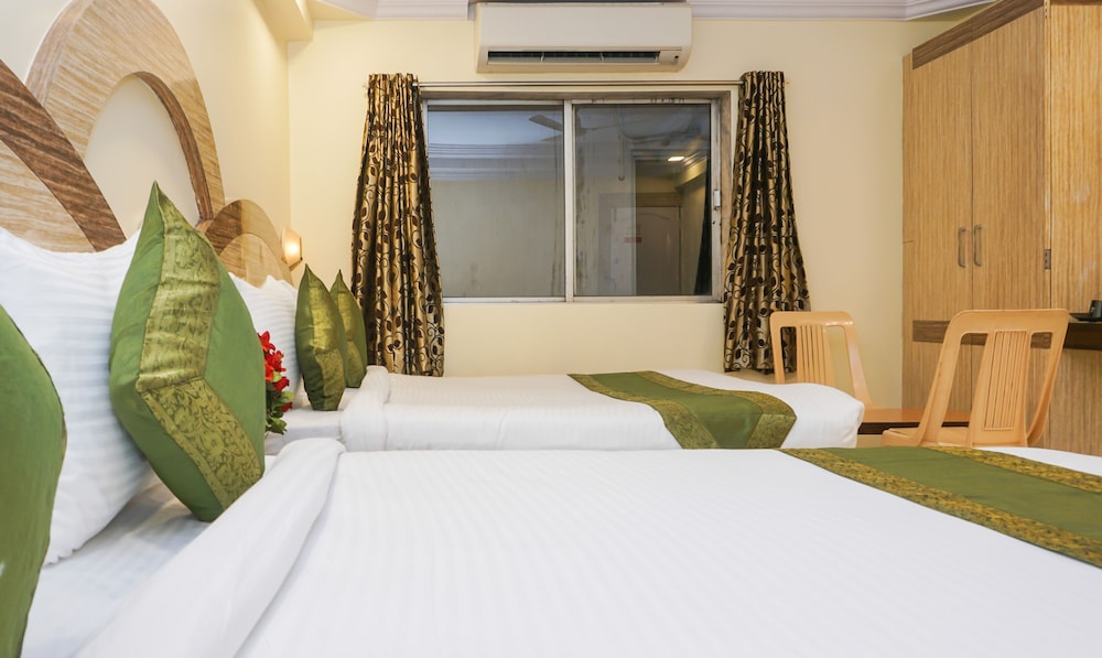 Treebo Hillway Inn 26/38
