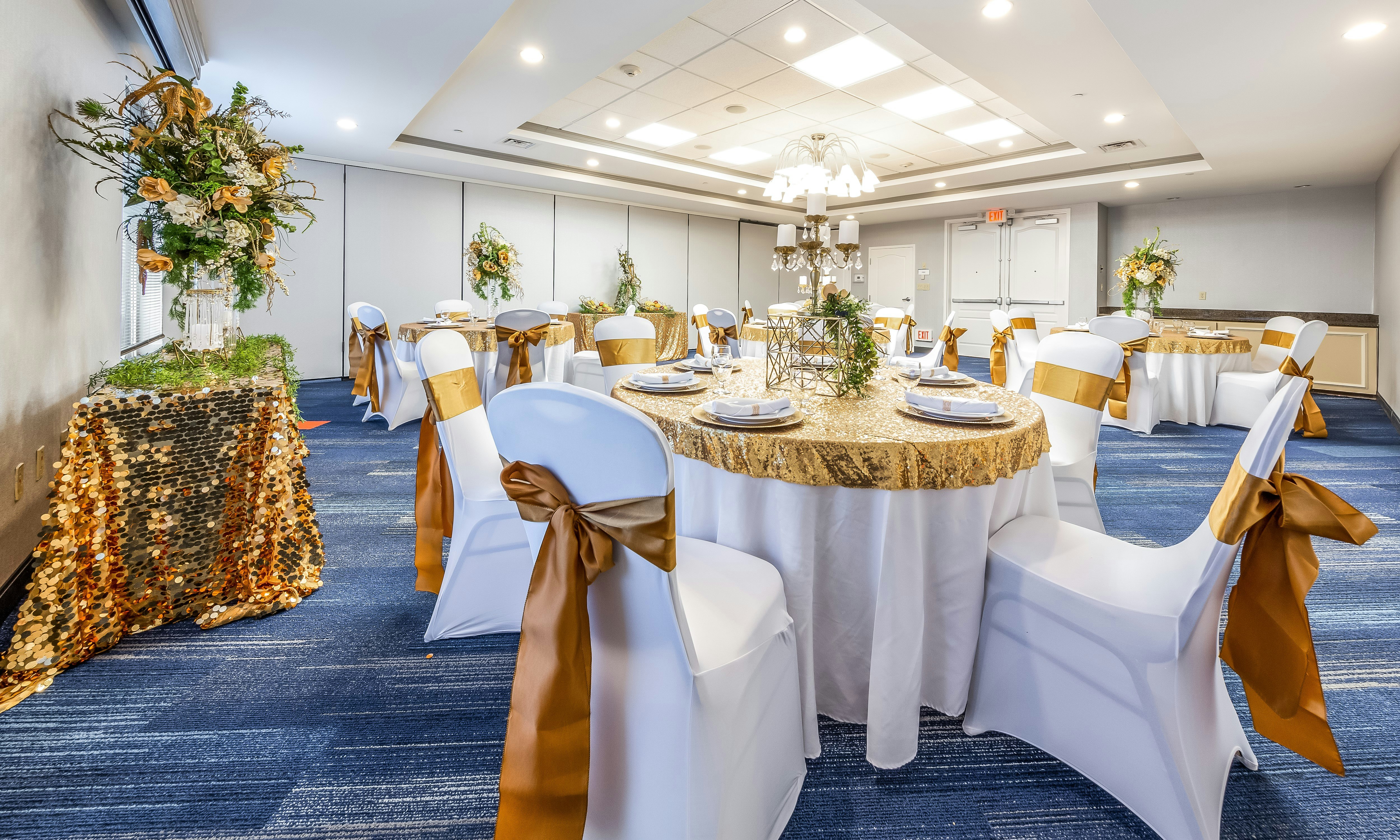 Hilton Garden Inn Beaumont, TX 26/39