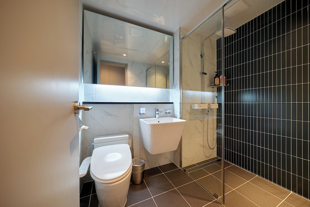 Hotel Withus Jeongdongjin 47/48