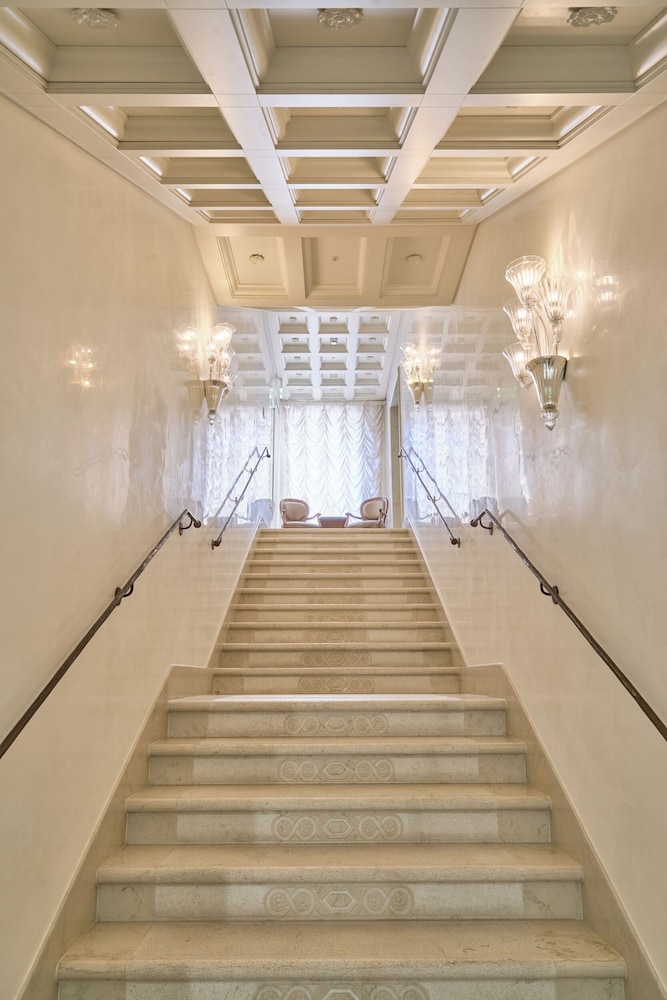 Santa Chiara 63/91