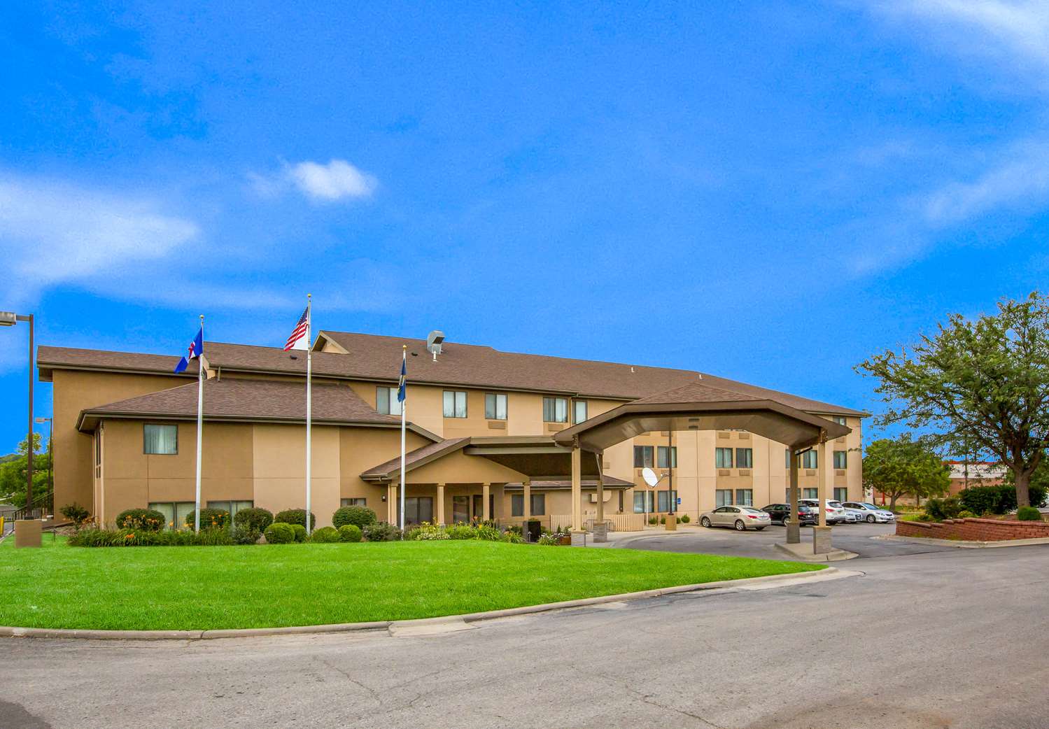 Quality Inn & Suites Lawrence - University Area 2/39