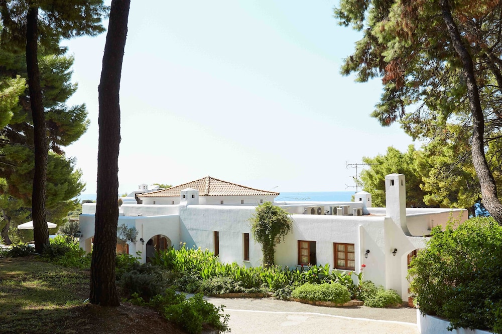 Marpunta Resort 4/65