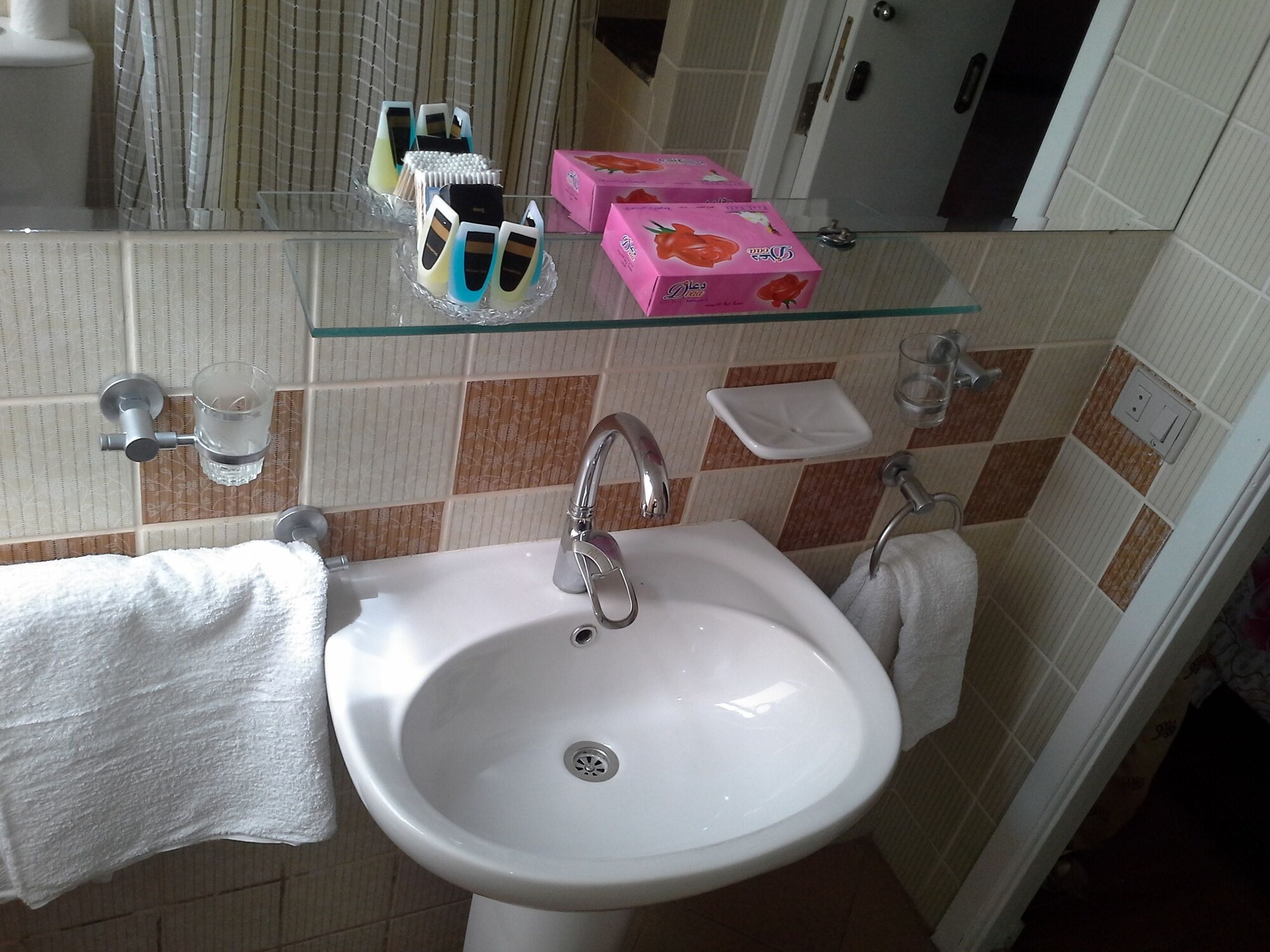 2 BEDROOMS, APARTMENT
