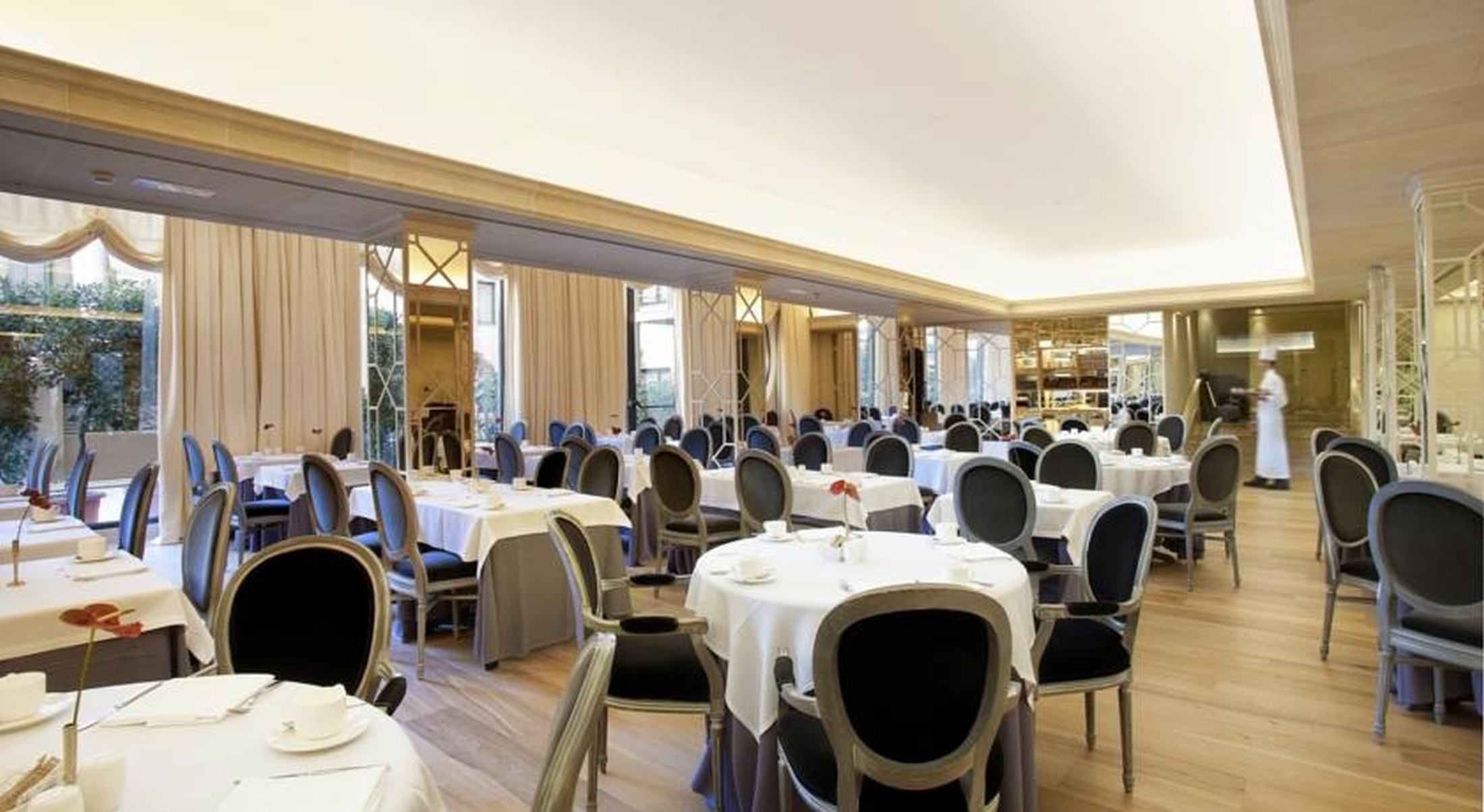Majestic Residence 23/33
