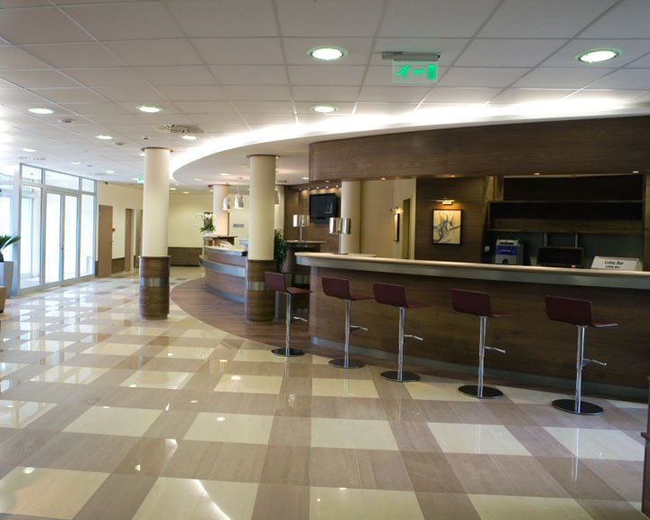 Hotel Famulus 5/18