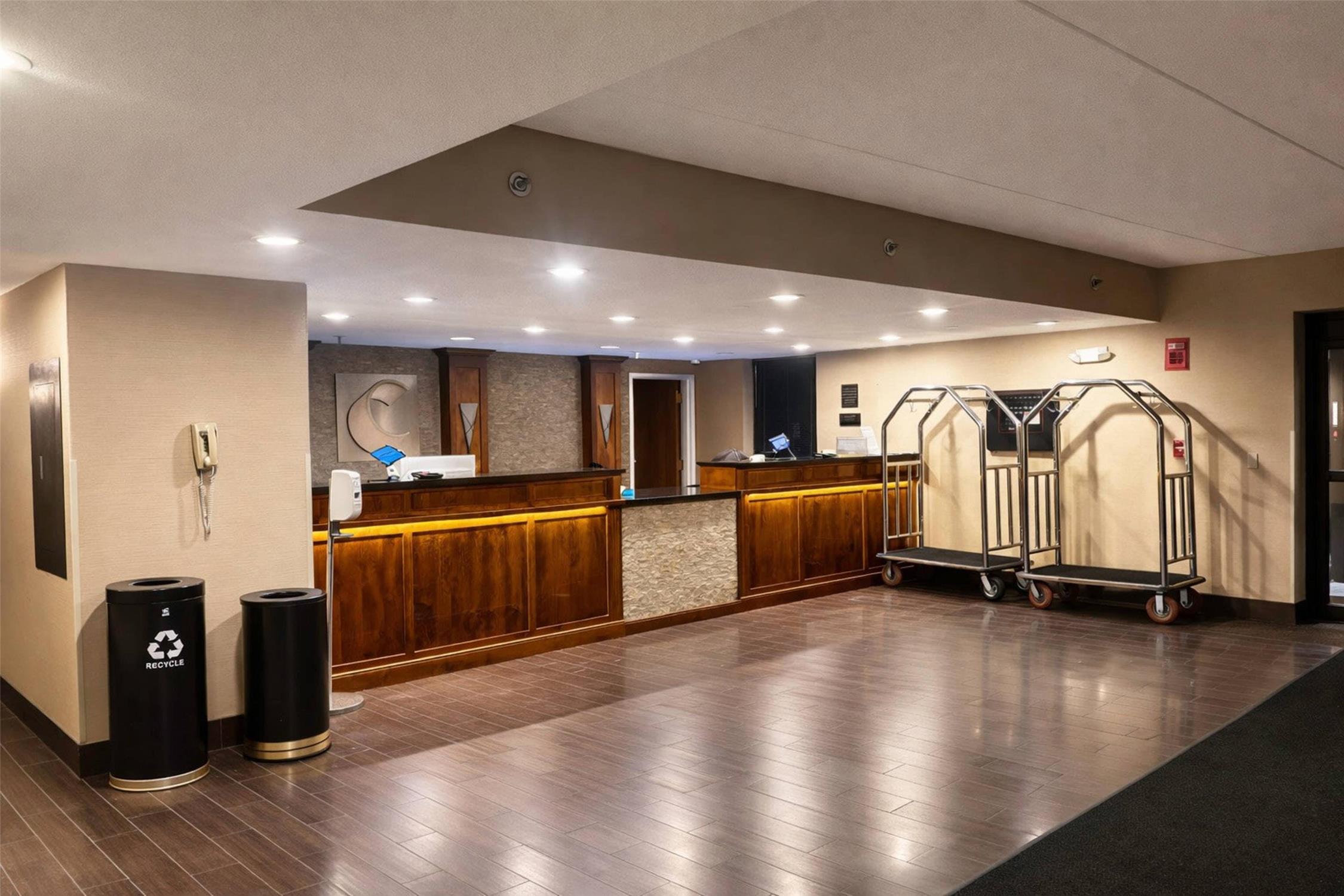 Comfort Inn Farmington Hills - Detroit Northwest 3/27