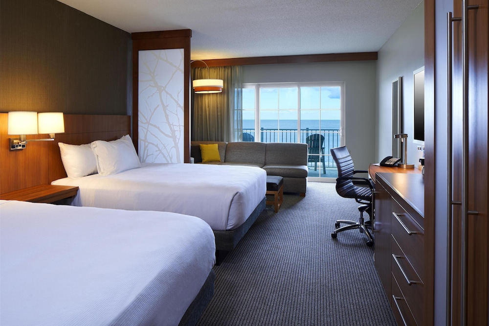 Room, 2 Queen Beds, Ocean Front
