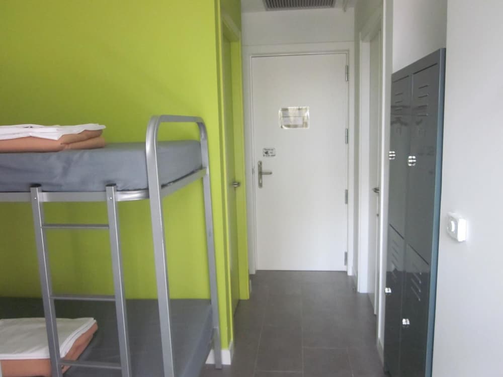 Green Nest Hostel Uba Aterpetxea 42/66