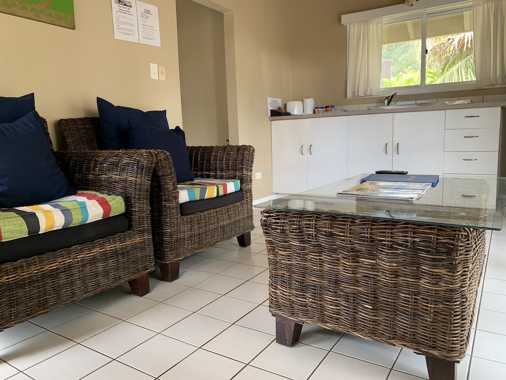 Manea Beach Villas 18/35