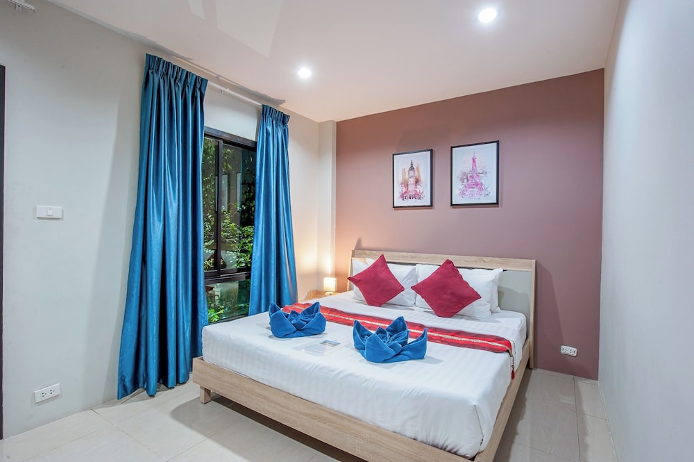 The Living Samut Prakan 12/50
