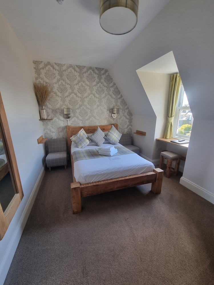 18 Craigmillar Park Guest House 18/50