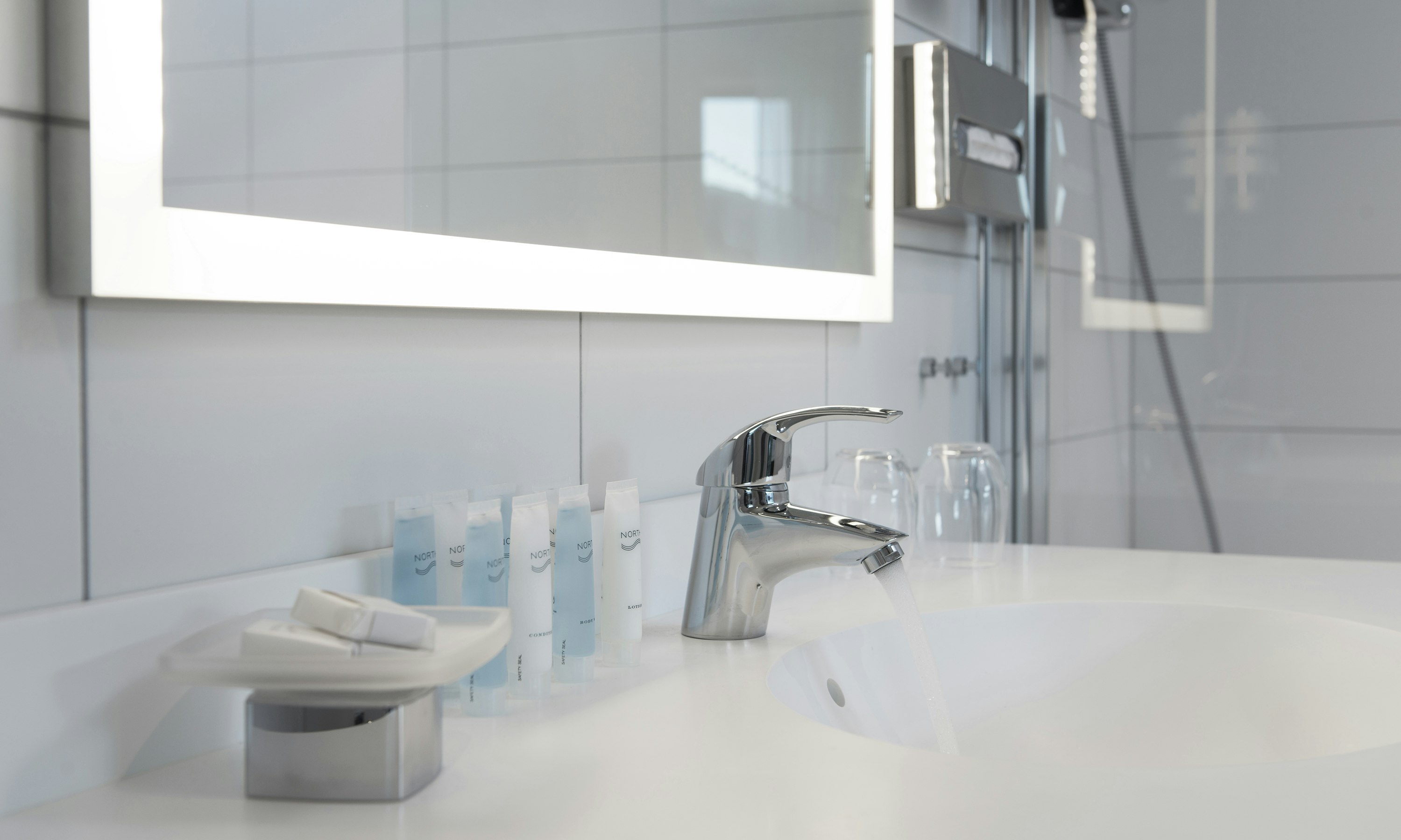 Thon Hotel Fosnavag 48/48