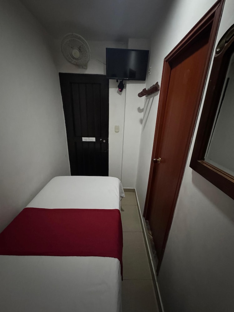 Hotel Tucan Pereira 24/36