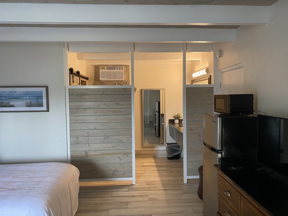 غرفة قياسية بسريرين مزدوجين، Gulf Coast Inn 3/10