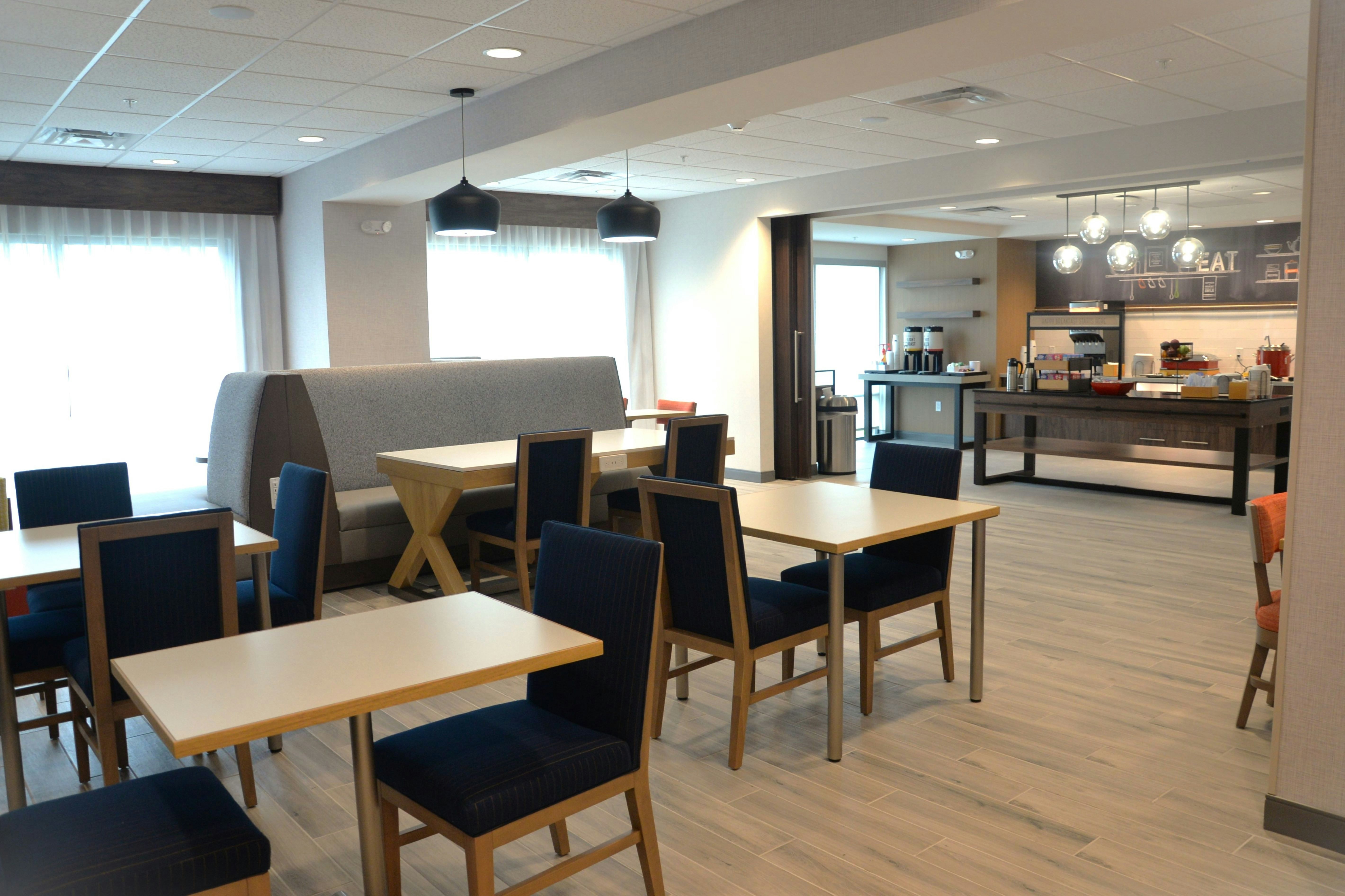 Hampton Inn Cabot, AR 12/15