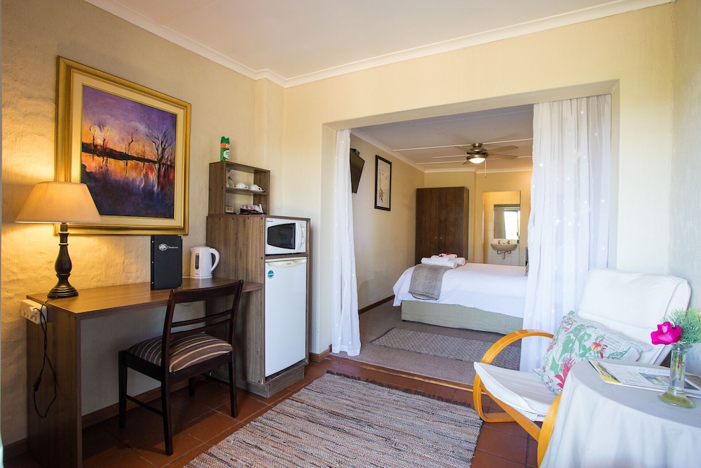Damas Guest Farm 17/50