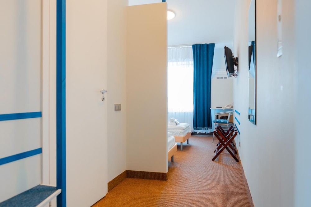 Apart Hotel Tomo 41/64