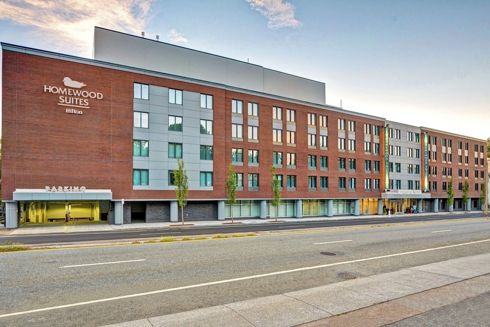 Homewood Suites by Hilton Boston Brookline Longwood Medical in BROOKLINE - MA