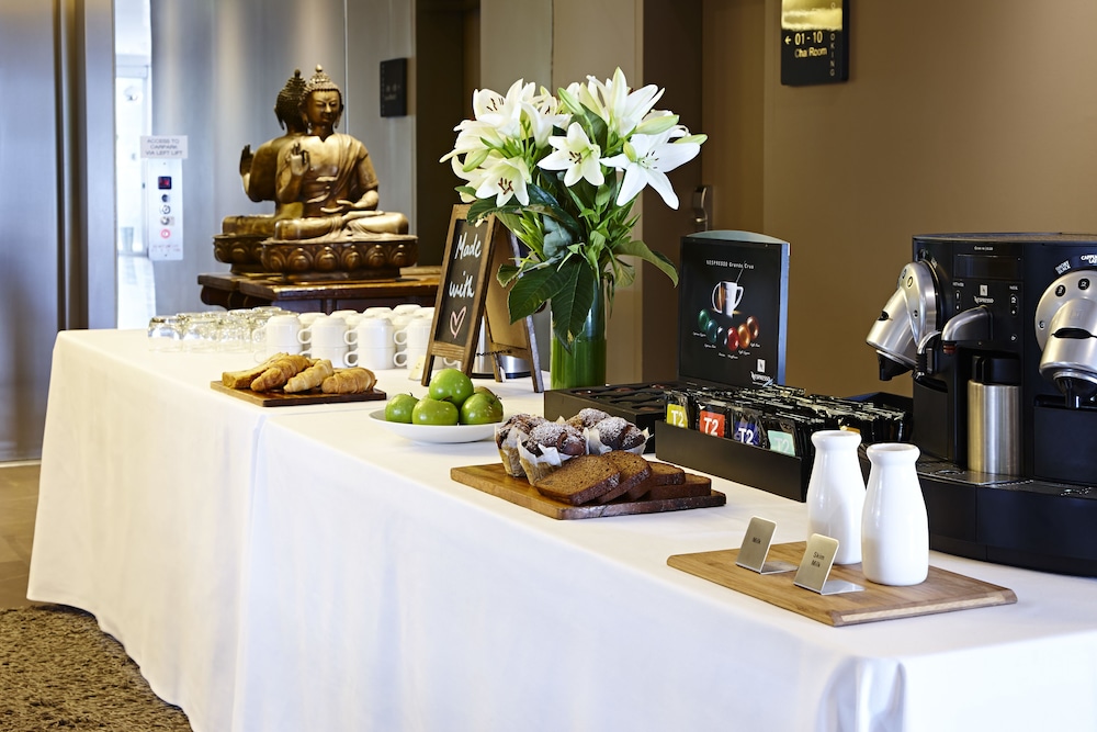Mercure Sydney St Leonards 12/76