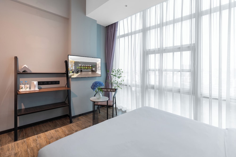 Spring Time Hotel 21/50