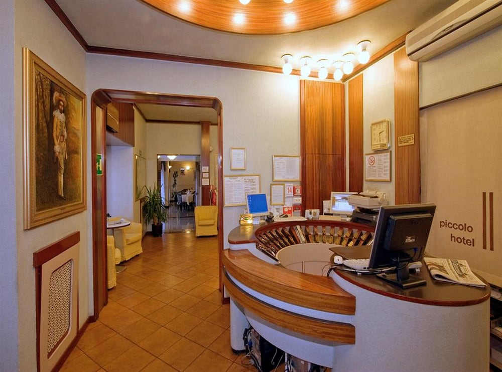 Piccolo Hotel 33/34