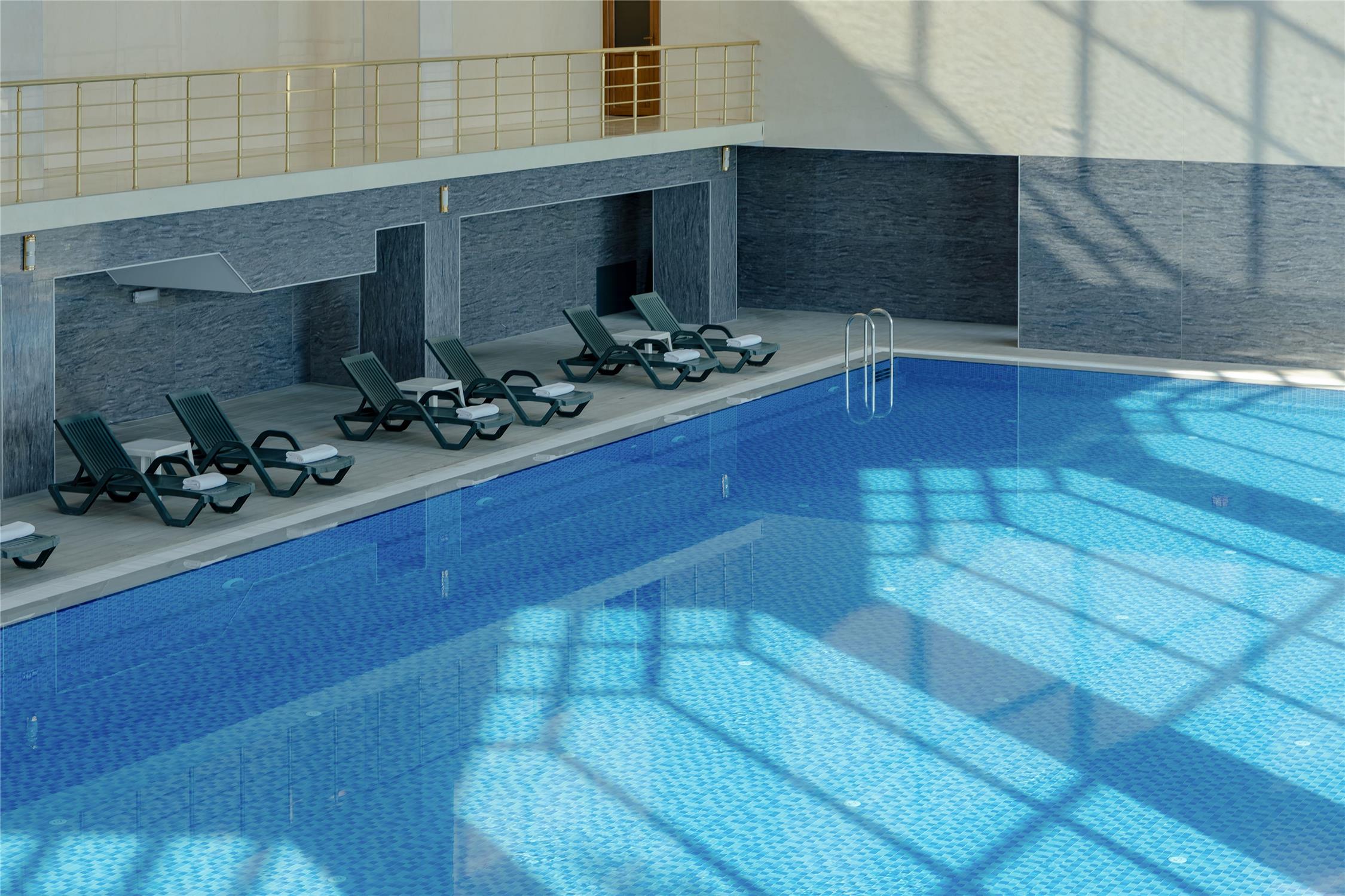 Ramada Plaza by Wyndham Gence 16/49