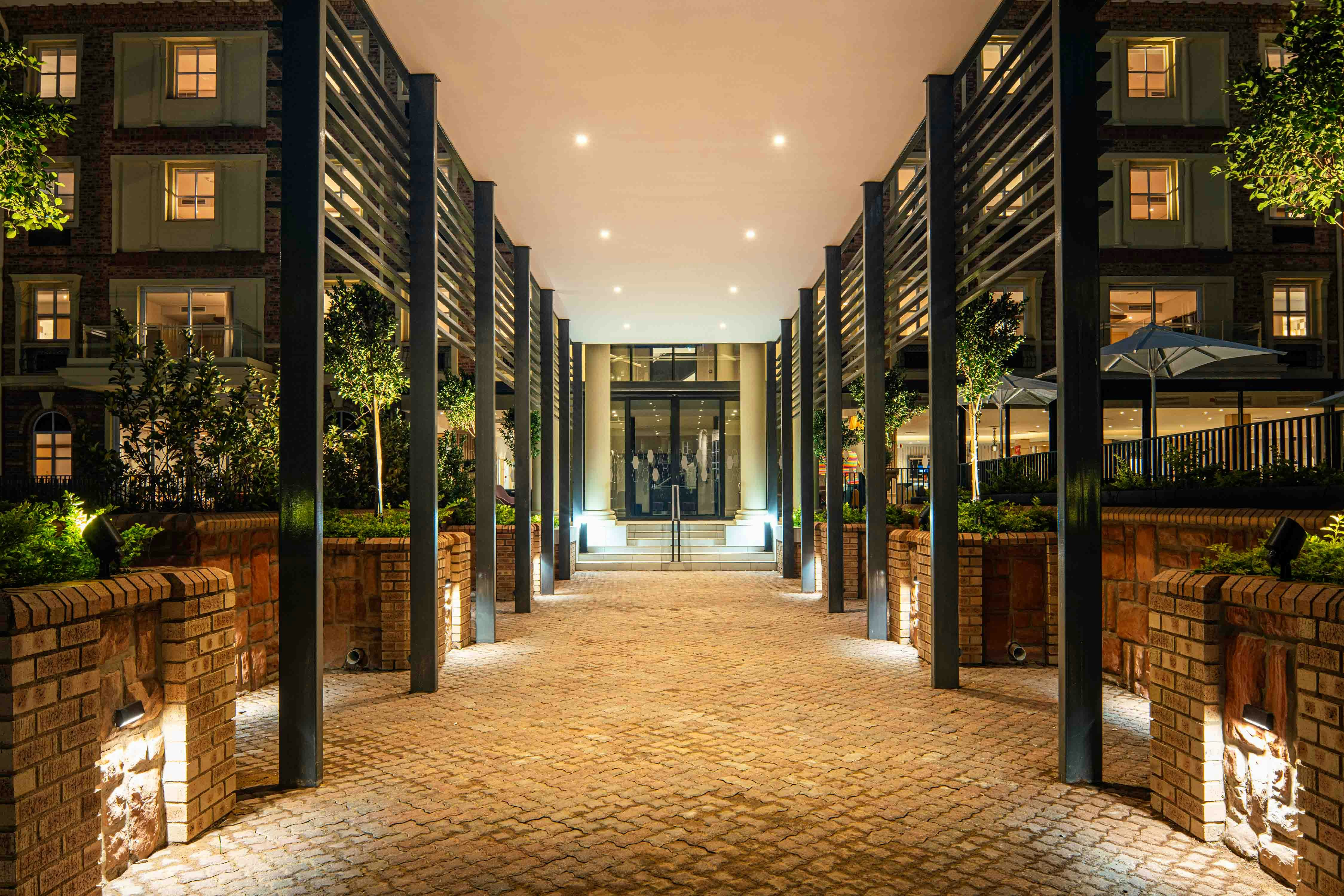 Hampton by Hilton Sandton Grayston 39/40