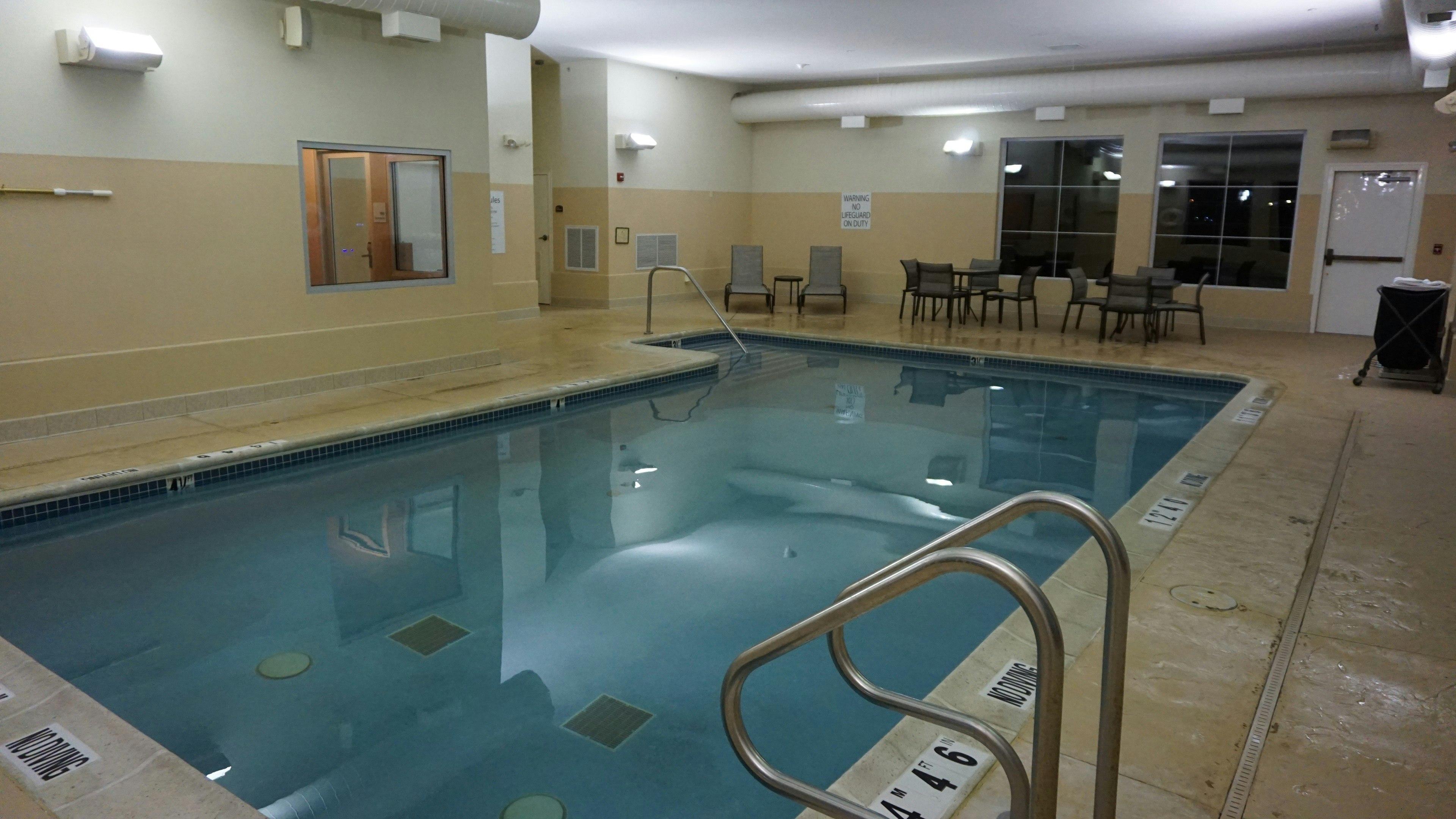 Holiday Inn Express Hotel Suites Gibson 41/61