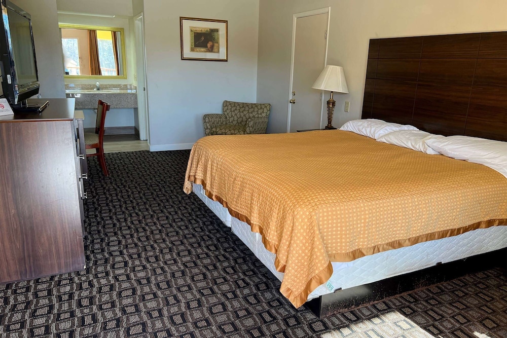 Hotel Brewton 12/49