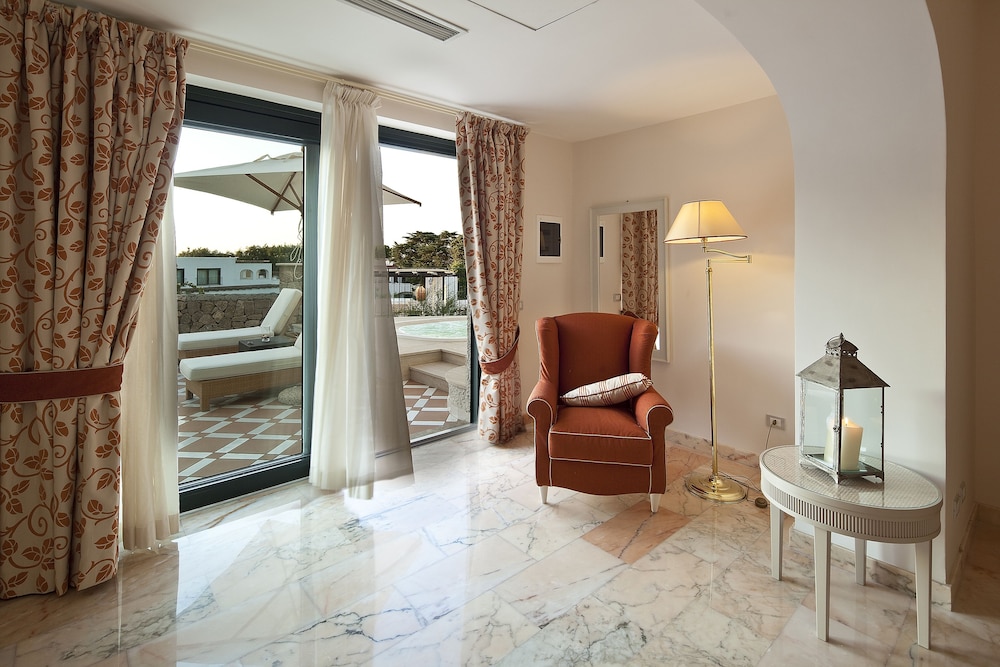 Botania Relais and Spa 65/83