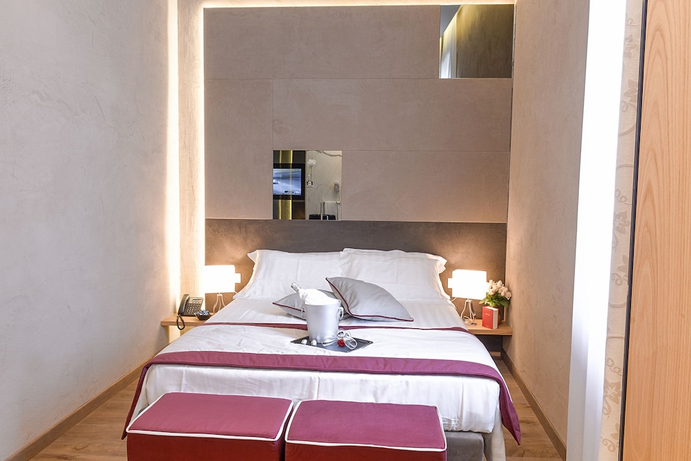 Sun Suite Luxury Pantheon 21/50