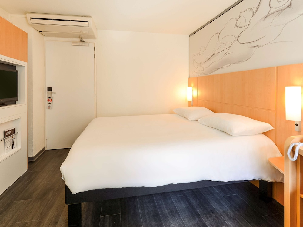 STANDARD, DOUBLE BED
