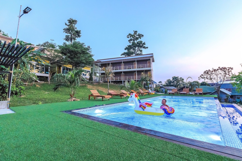 Phi Phi Chang Grand Resort 62/71