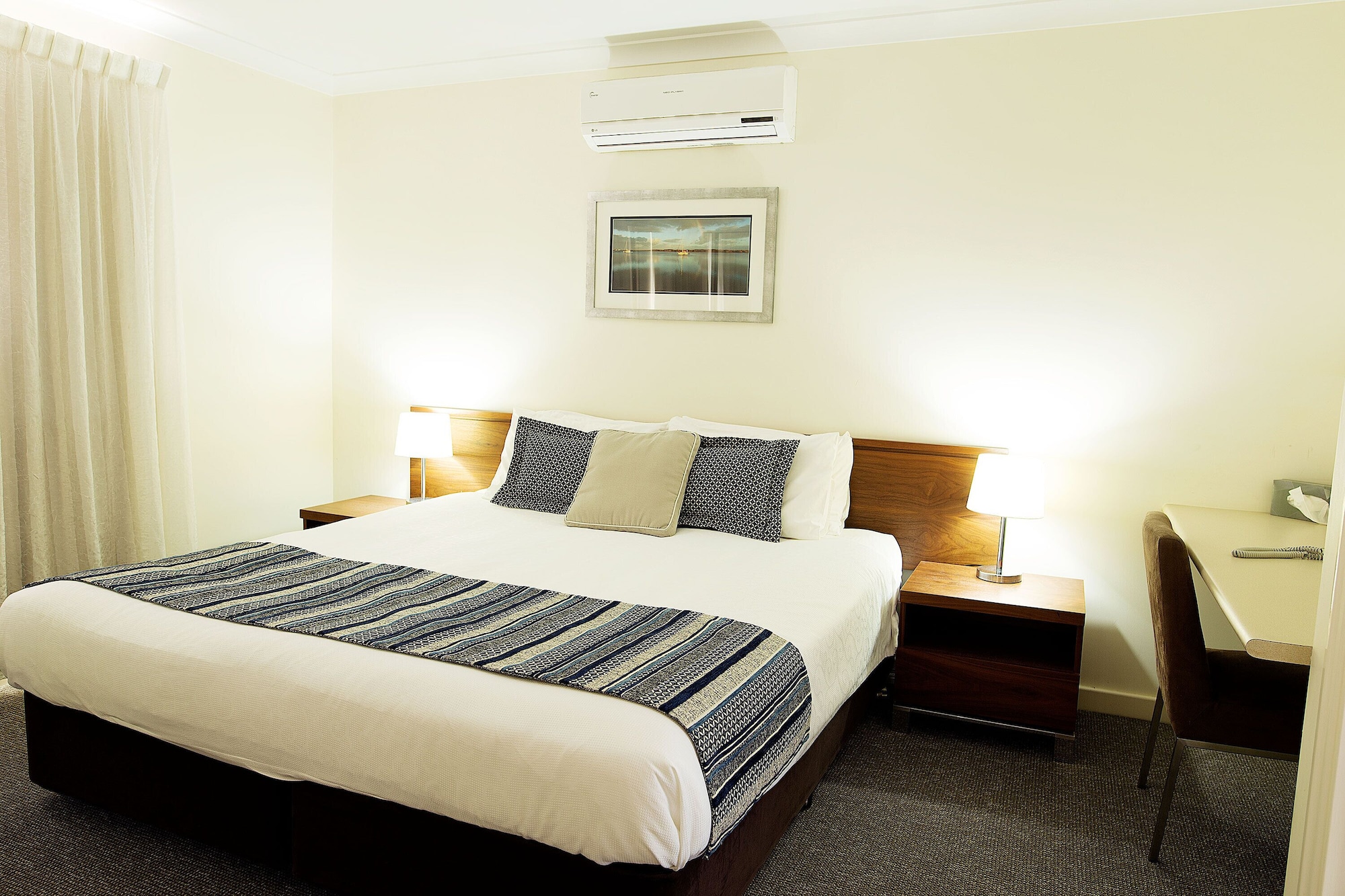 Spa, Executive, Suite, King Bed