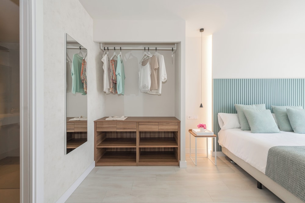 Eurosalou Hotel 27/46