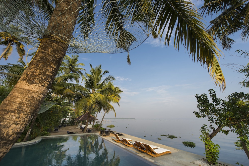 PURITY AT LAKE VEMBANAD 13/29